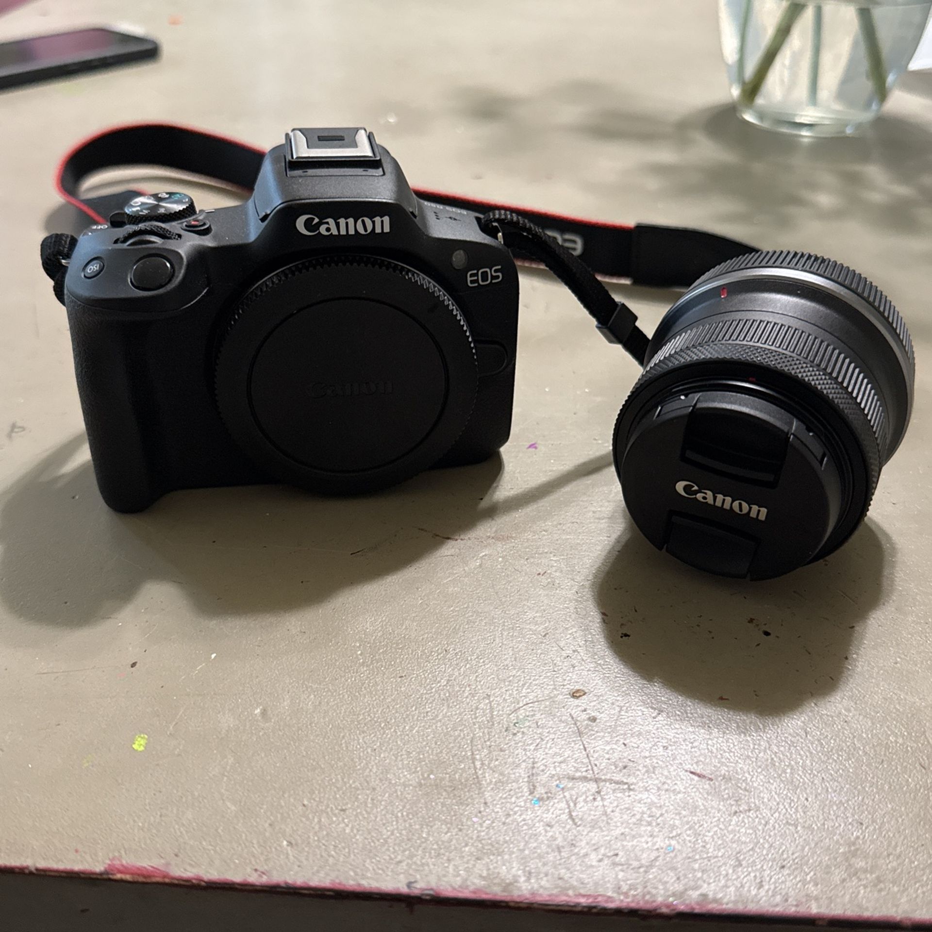 Canon R50 RF-S18-45mm Used (like NEW Condition)