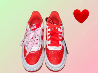 “Kids Nike Airforce one low Valentine edition”