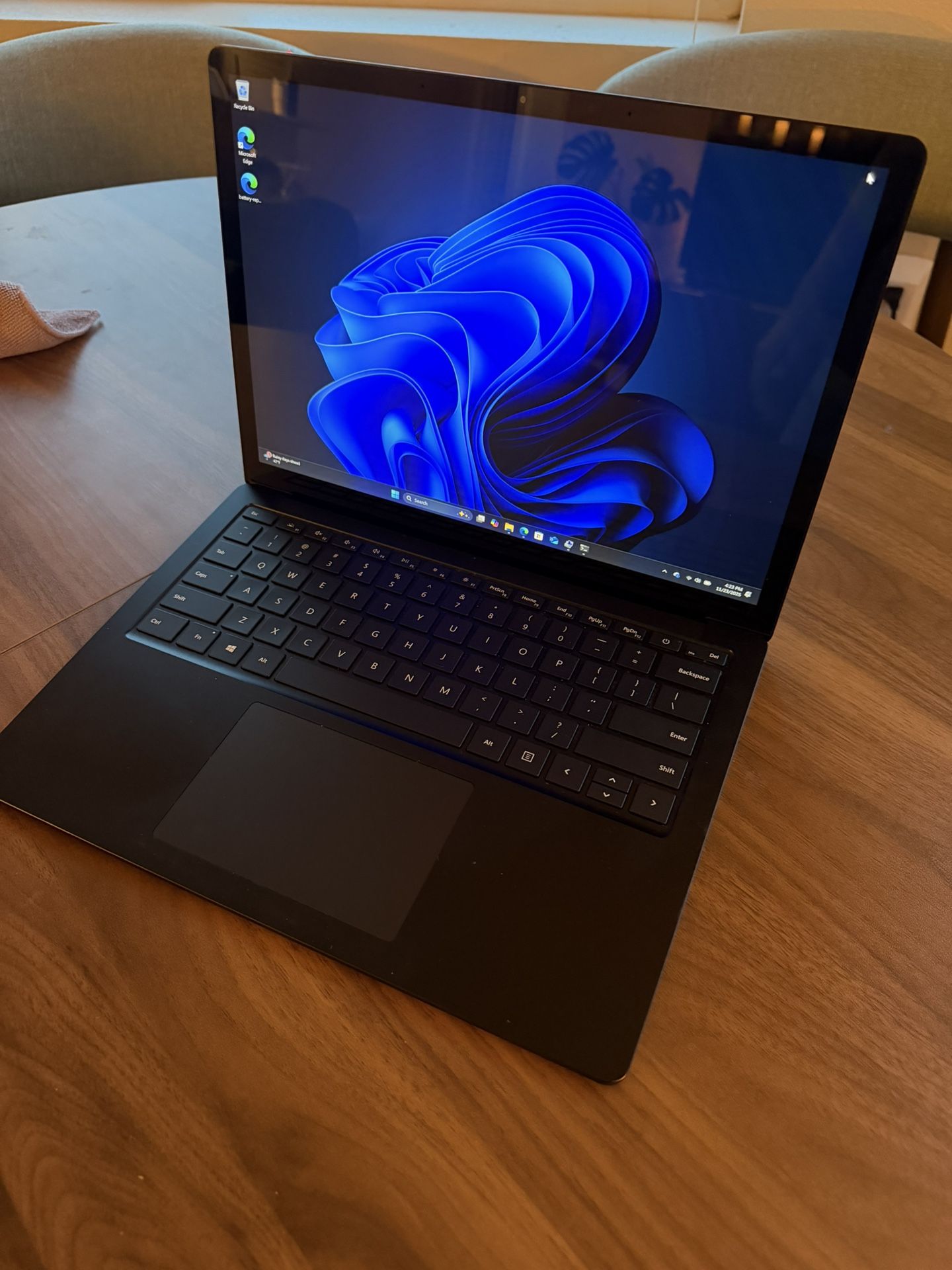 Microsoft Surface Laptop 4 (i7/32GB RAM / 1 TB)