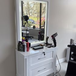 Styling Station