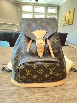 Authentic Vintage Louis Vuitton Montsouris MM Backpack Monogram Canvas M51136