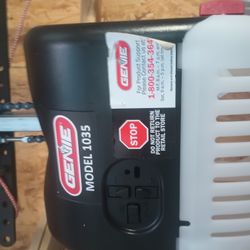 Garage Door Opener 