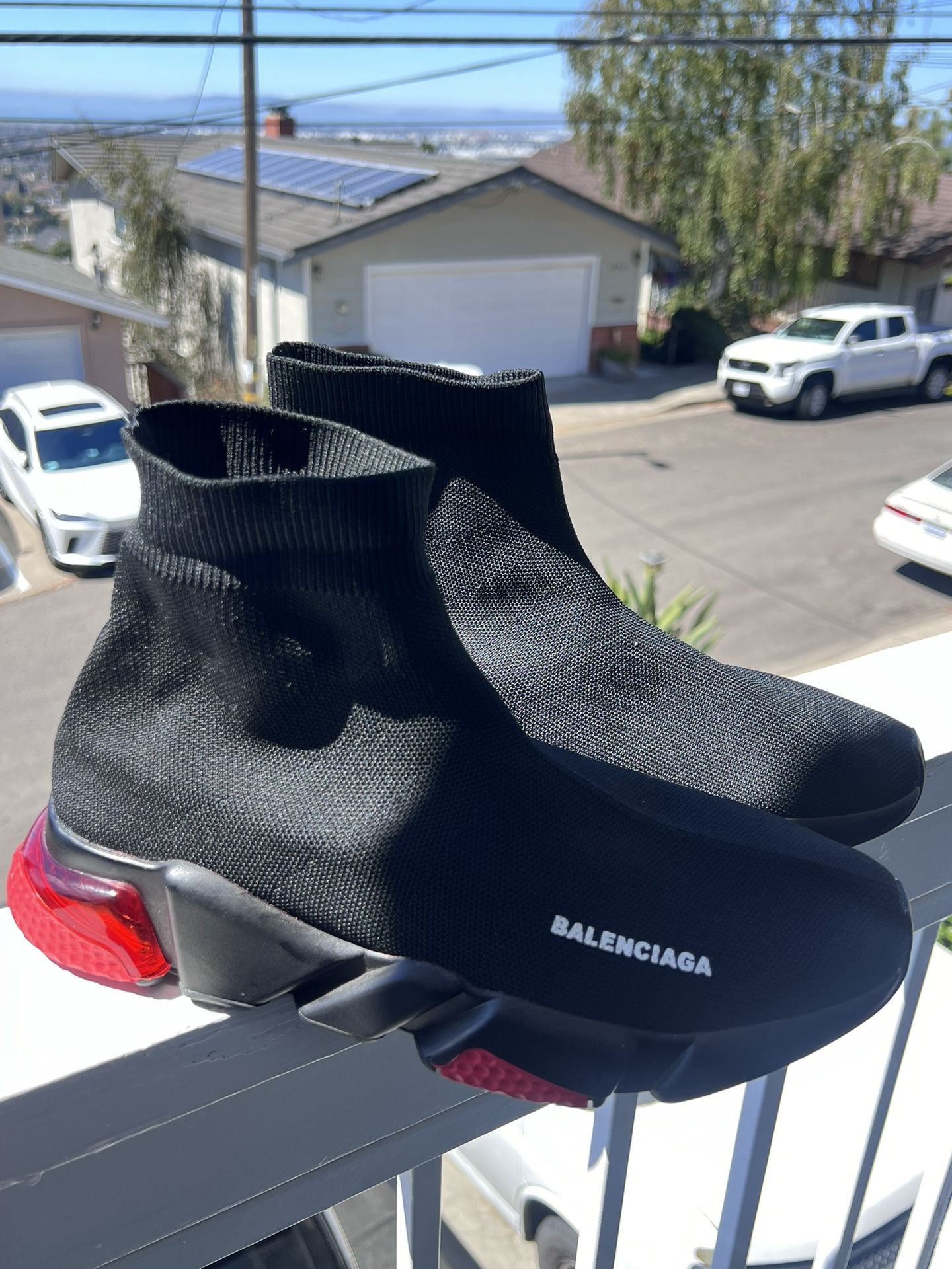 balenciaga runners
