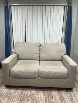 Love seat couch