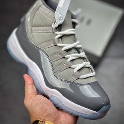 Jordan 11 Cool Grey 70 