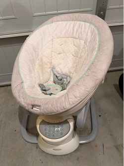 Baby power swing with music