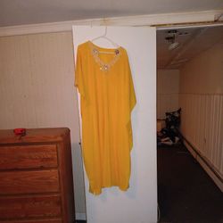 Yellow Flowy Dress with Beads on Collar= Great For Any Size