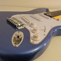 Electric Guitar with Bag And Accessories