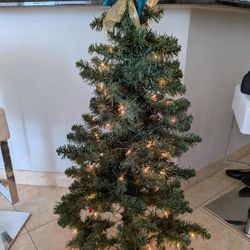 Small self lit Christmas tree