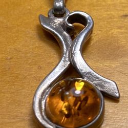 Vintage Sterling Amber Pendant 