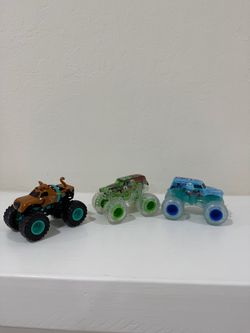Monster Jam Grave Digger and Scooby doo