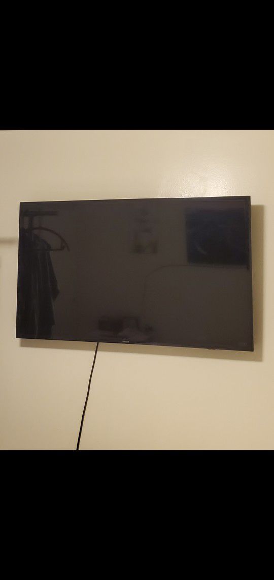 Samsung Smart TV Works Perfect 55 Inch 