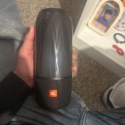 JBL Pulse speaker 