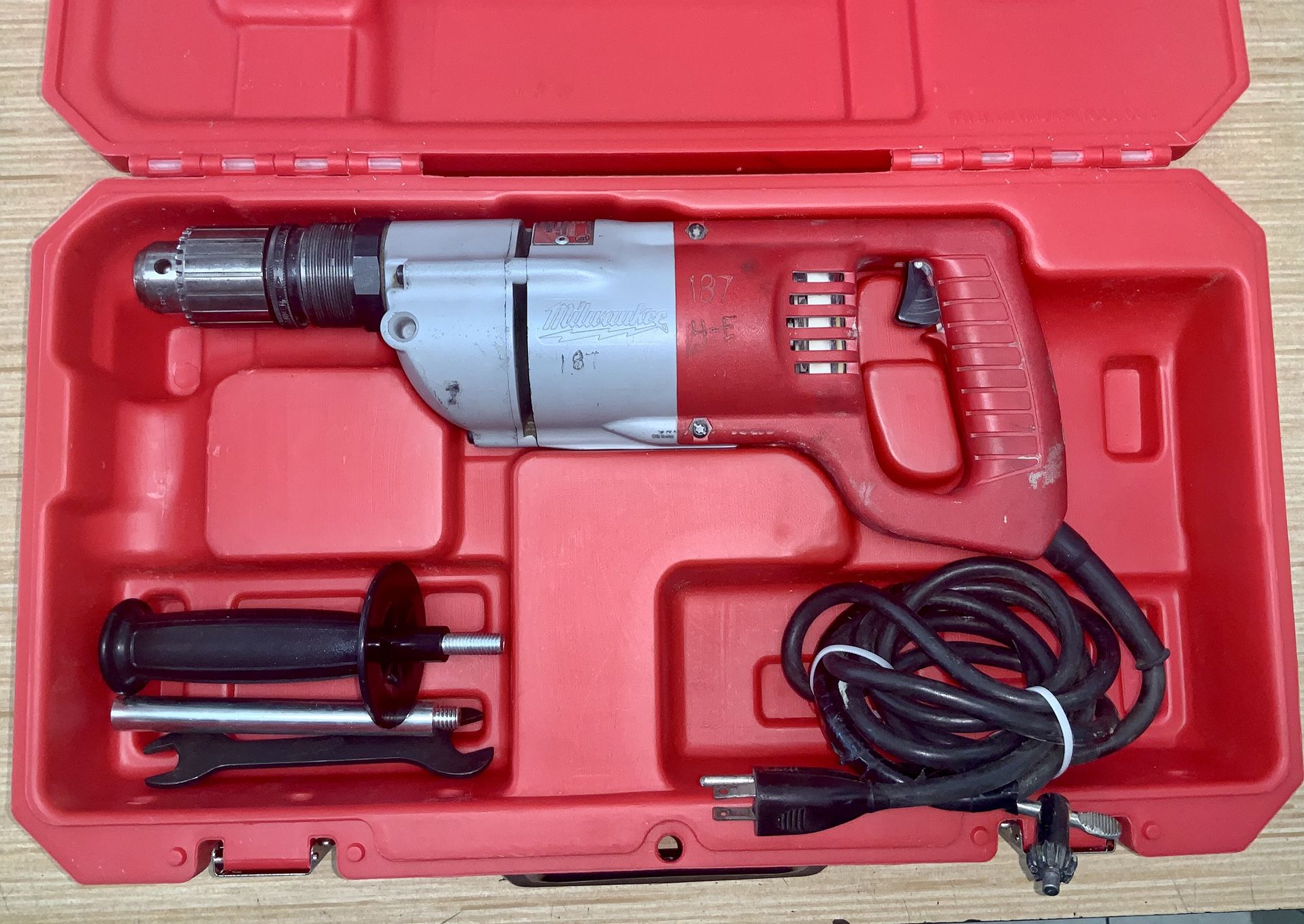 MILWAUKEE 1/2” Heavy Duty Corded 120V Hammer Drill W/ Accessories & Case