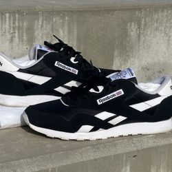 Reebok Classic Black/white Size 13 🔥 