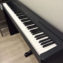 Yamaha digital piano P-45.  With stand and sustain pedal