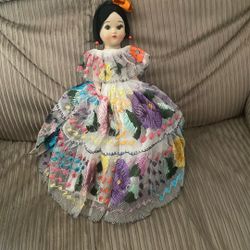 Assortment Of Dolls All In Excellent Shape 