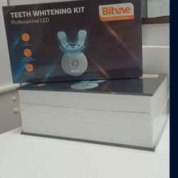 Teeth Whitening Kits (2)