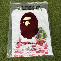 Mens Bape tee Size LARGE