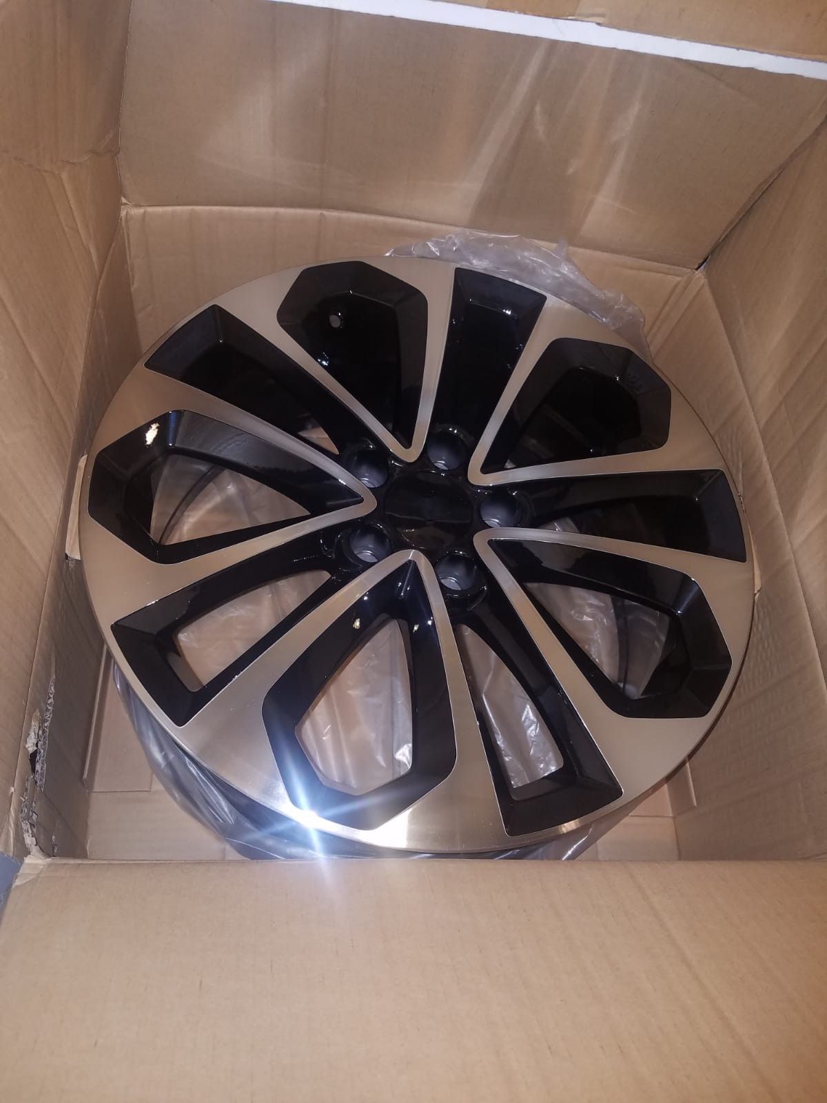 4 Brand New 18 inch Rims