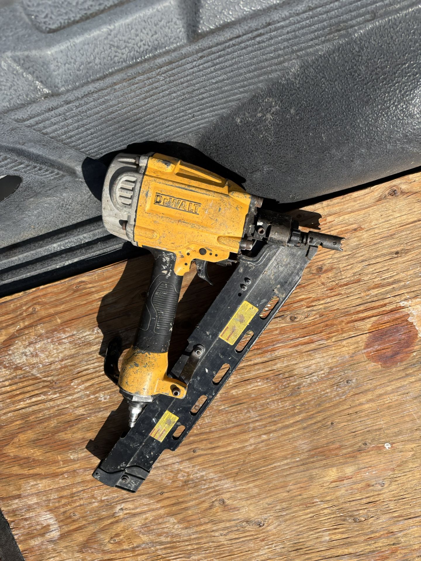 Dewalt Nail Gun For Parts