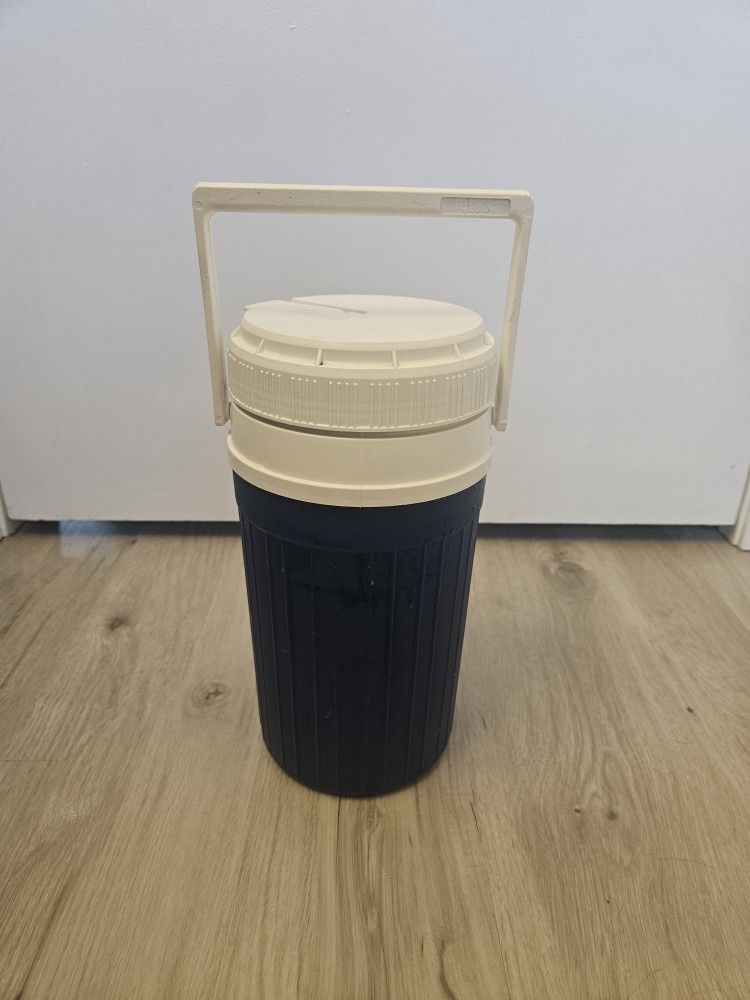 Igloo 1/2 Gallon Thermos Water Cooler Jug with Handle