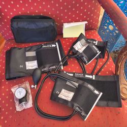 Prestige Medical 3-in-1 Aneroid Sphygmomanometer Set manual blood pressure monitoring kit