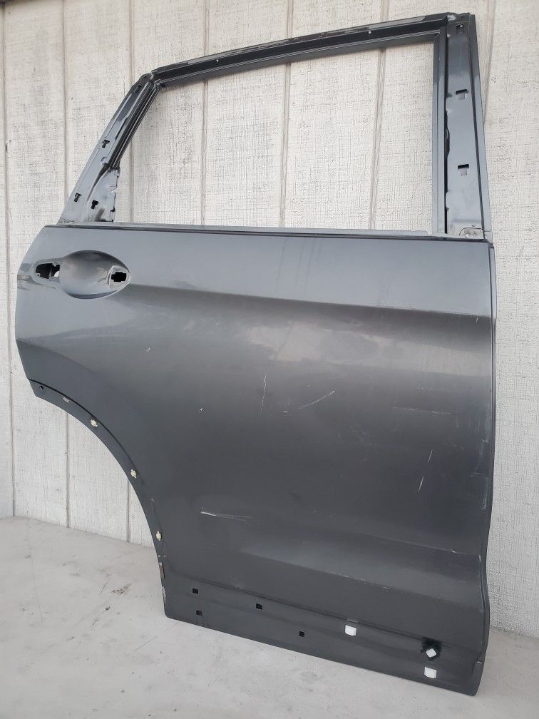 Honda CR-V Rear Right Door 2012-2016 Oem