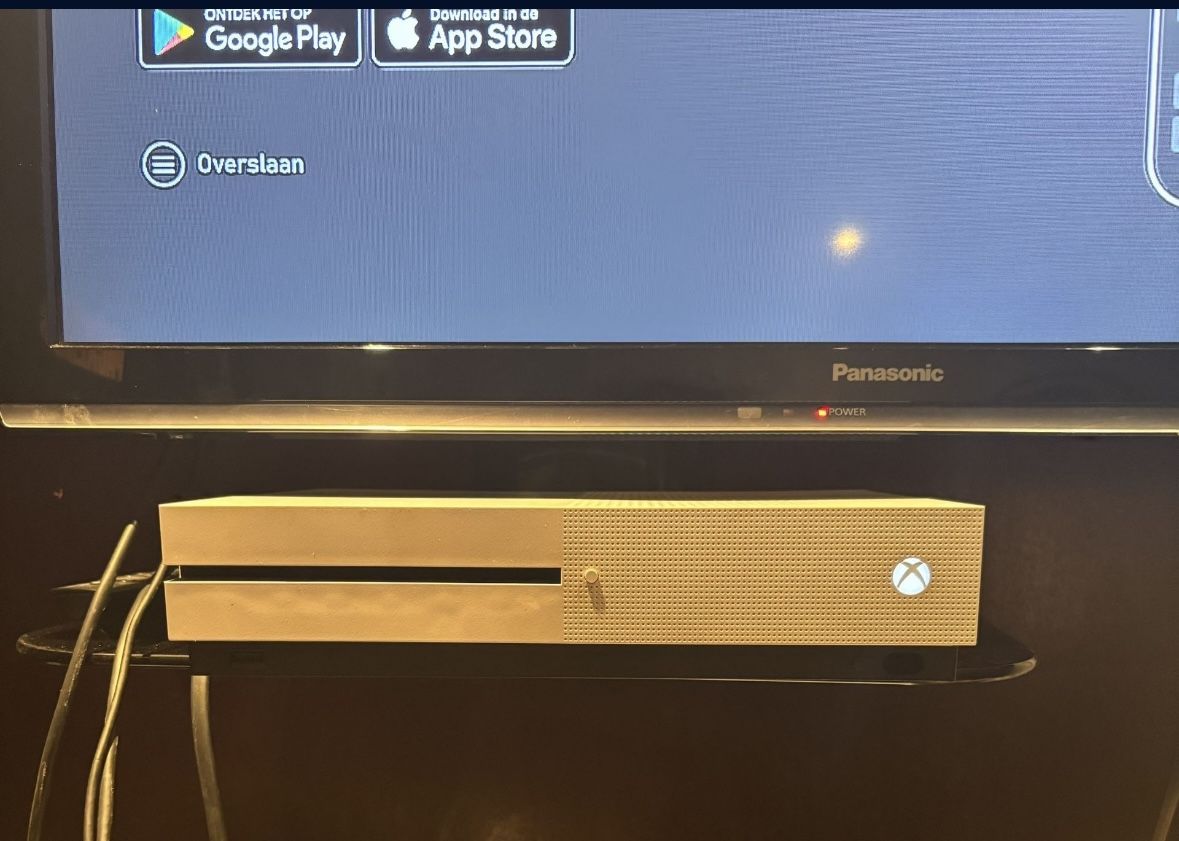 Xbox One S