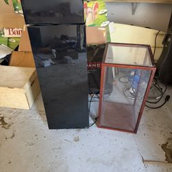 Display Case Lighted Display Stand Very Nice 