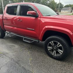 2017 Toyota Tacoma