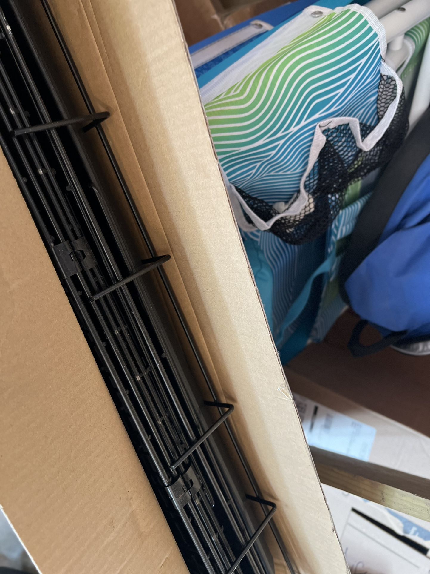 Dog crate