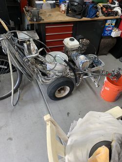 Paint Sprayer Line Man
