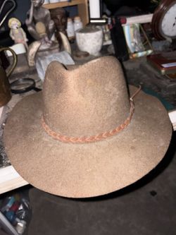 Silver Canyon Cowboy Hat Size medium