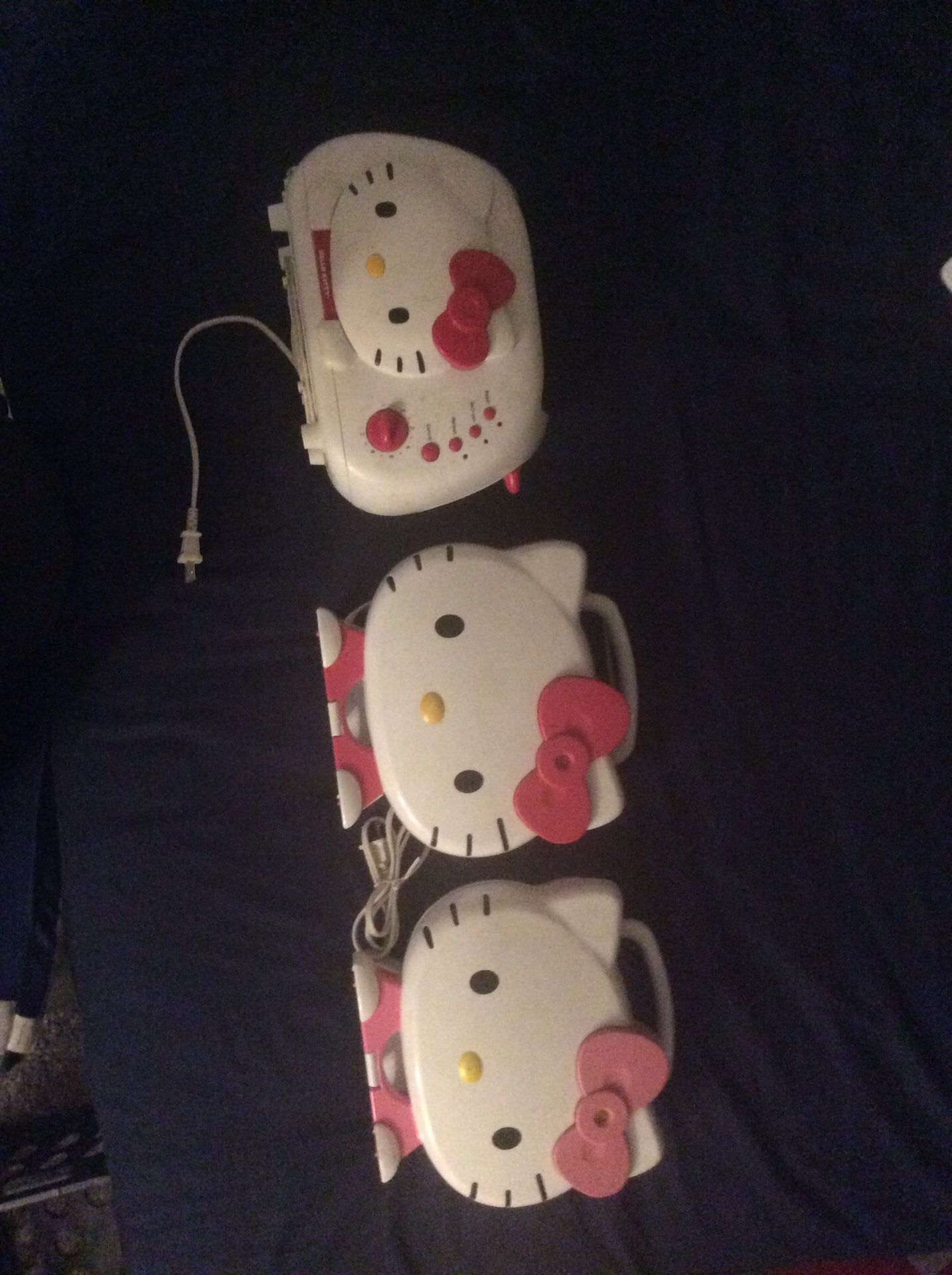 Hello kitty kitchen appliances