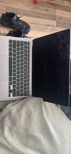 Mac Book Air