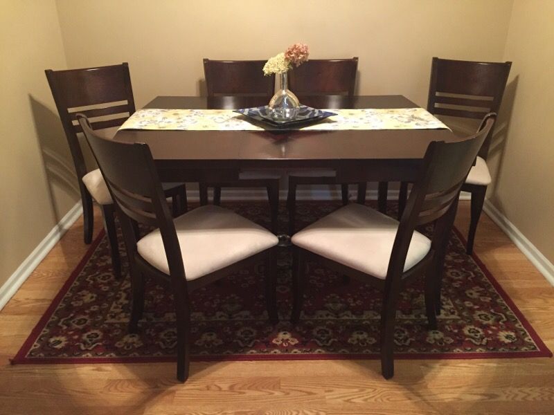 Dinning table