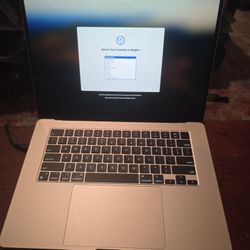 Mac Book Air A2941
