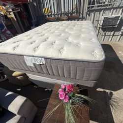 Queen Size Mattress & Box Spring $120