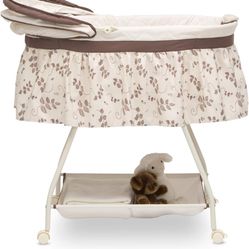 Sweet Beginnings Bassinet Delta