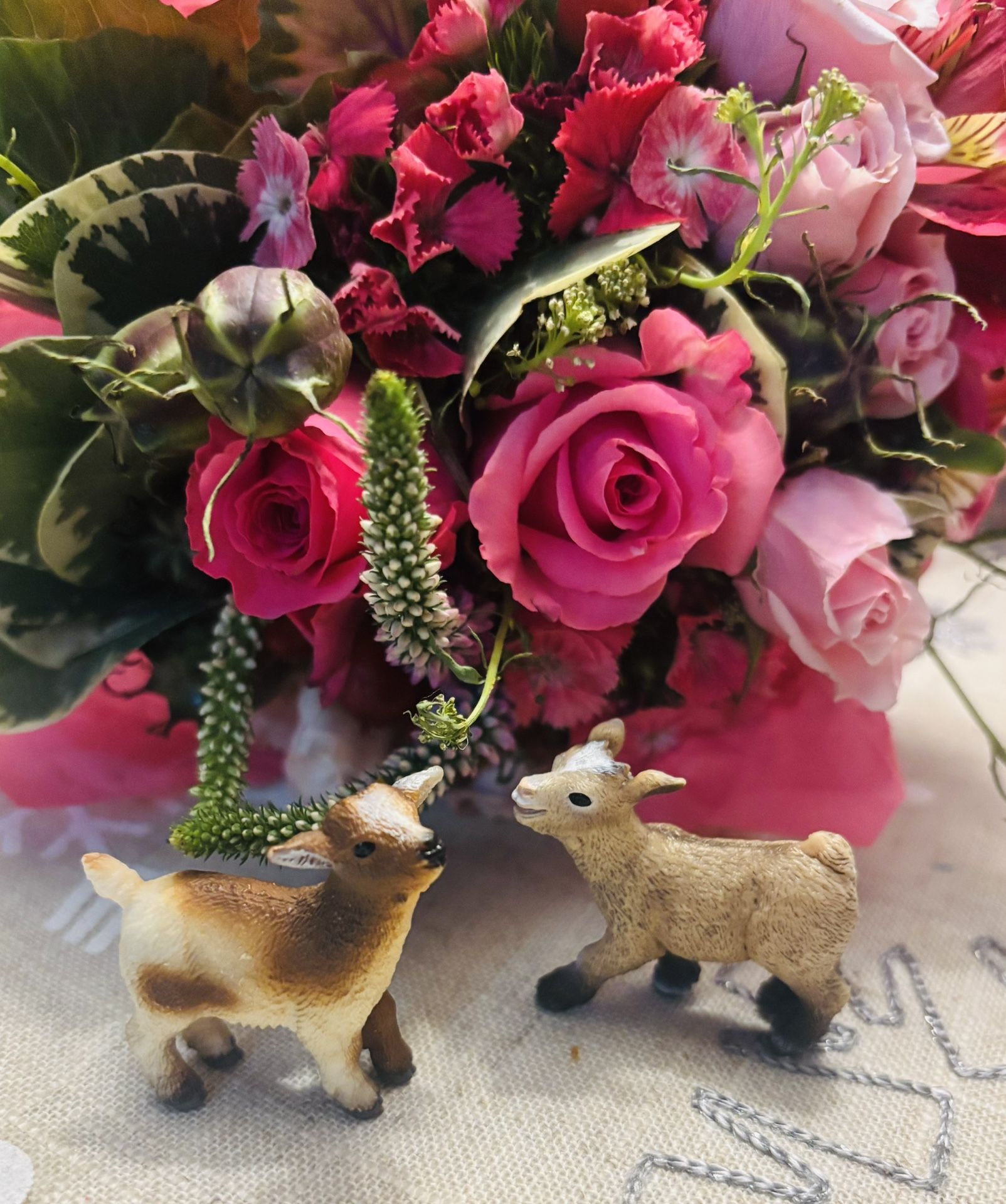 Two (2) RETIRED Adorable Schleich Pair (Kids) 