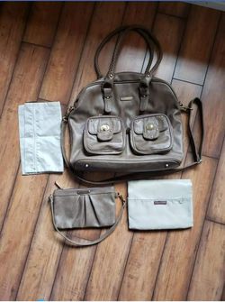 Timi and Leslie Vegan Leather Diaper Bag in Excellent condition!