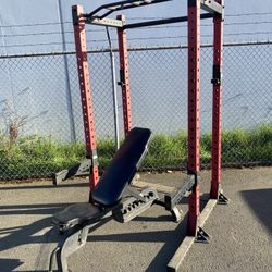 Power Rack And Weight Bench 