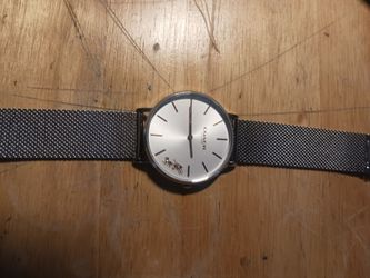 SILVER TONE COACH PERRY WATCH
