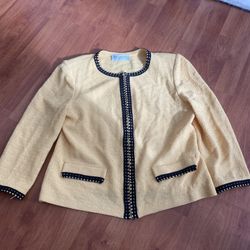 St John  Knit Sweater Cardigan Blazer Yellow W/ Black Accent Size 6. Make an offer! 