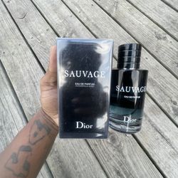 Dior Sauvage Eau de Parfum Spray 100ML/3.4OZ New