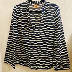 New without tags Authentic Tory Burch lightweight tunic blouse size 8