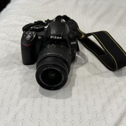 Nikon D3100 With Lens
