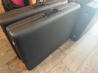SALE $125 New Open Box portable aluminum massage table