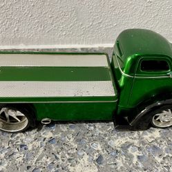Jada Toys D-Rods - Ford COE (1947, 1:24, Asstd.) 90657LF Hot Rod Collectible Car